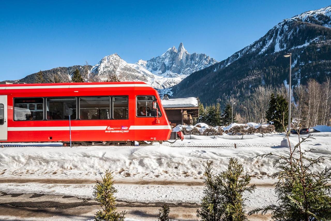 Eden Hotel, Apartments And Chalet Chamonix Les Praz Exterior foto