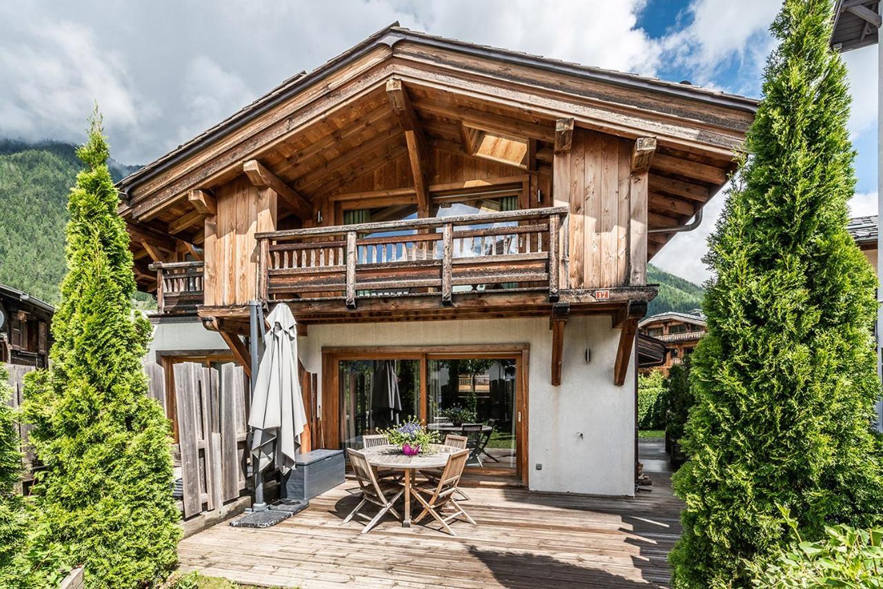 Eden Hotel, Apartments And Chalet Chamonix Les Praz Exterior foto